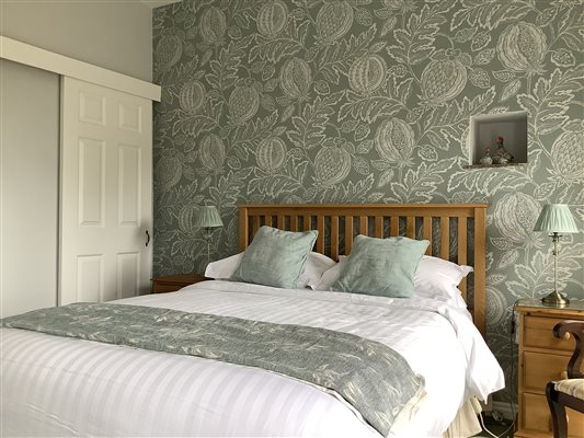 lovely king bedroom Rm 8 lovely king bedroom Rm 8